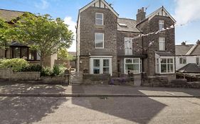8 Drabbles Road